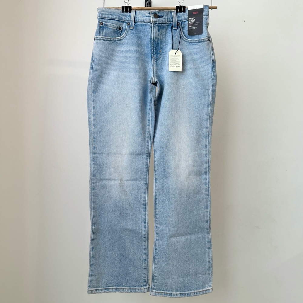 Levi’s Middy Bootcut Jeans Size 26